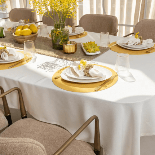 מארז BAILEY - מפת שולחן, מפיות וחבקים | שמנת